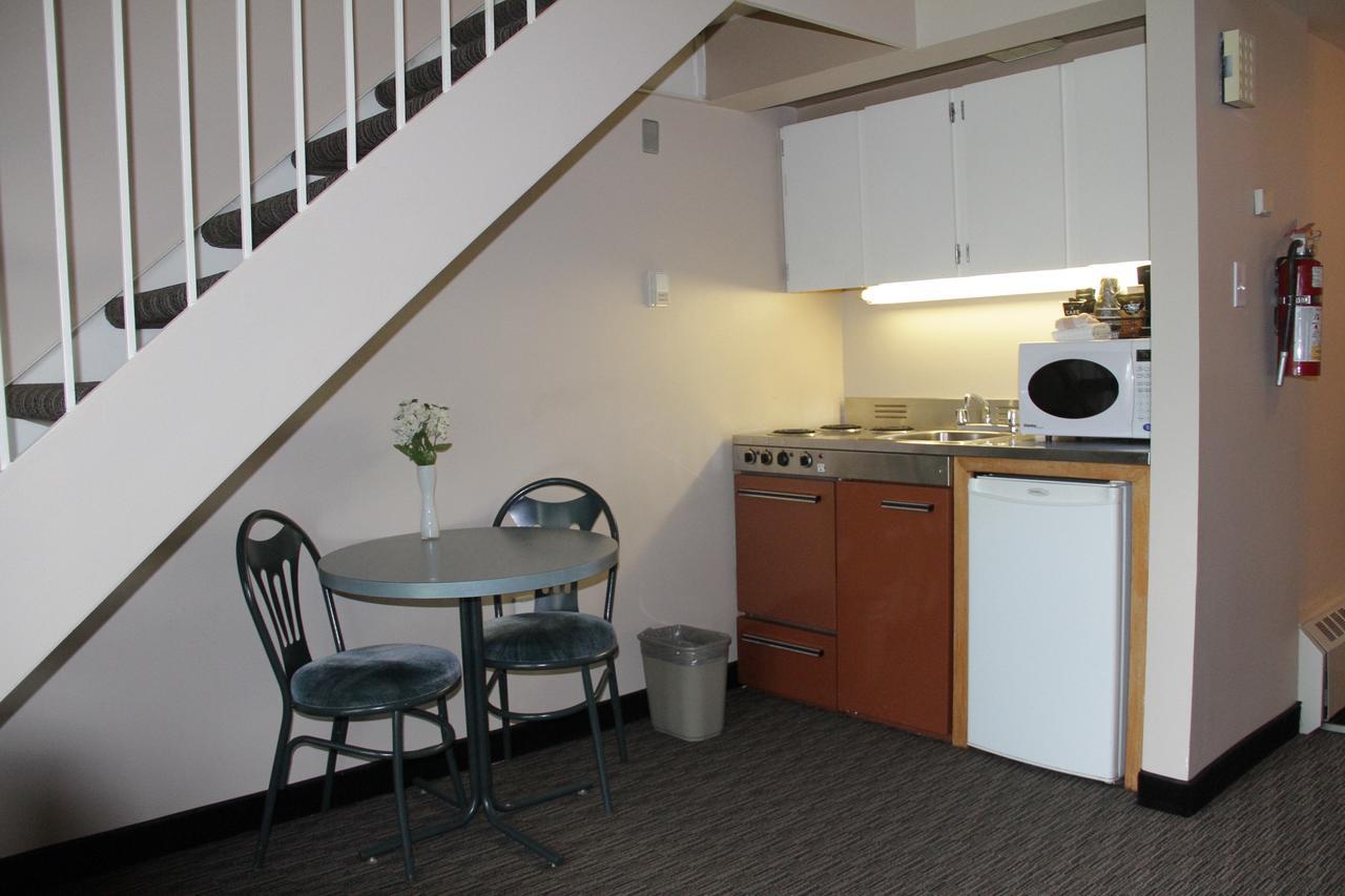 Garden Court Motel Manning Extérieur photo