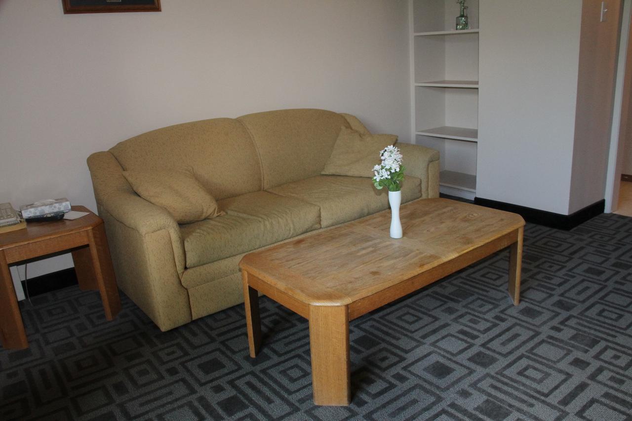 Garden Court Motel Manning Extérieur photo