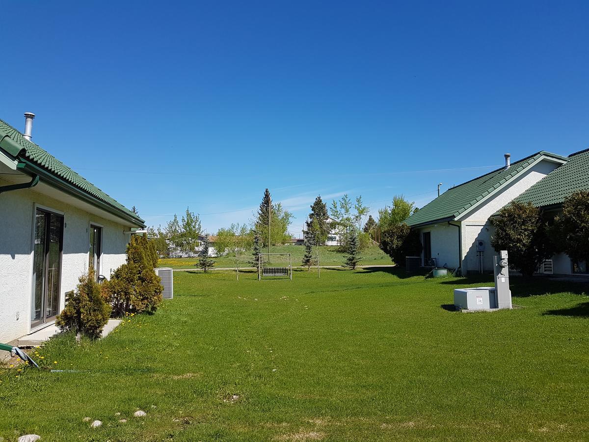 Garden Court Motel Manning Extérieur photo