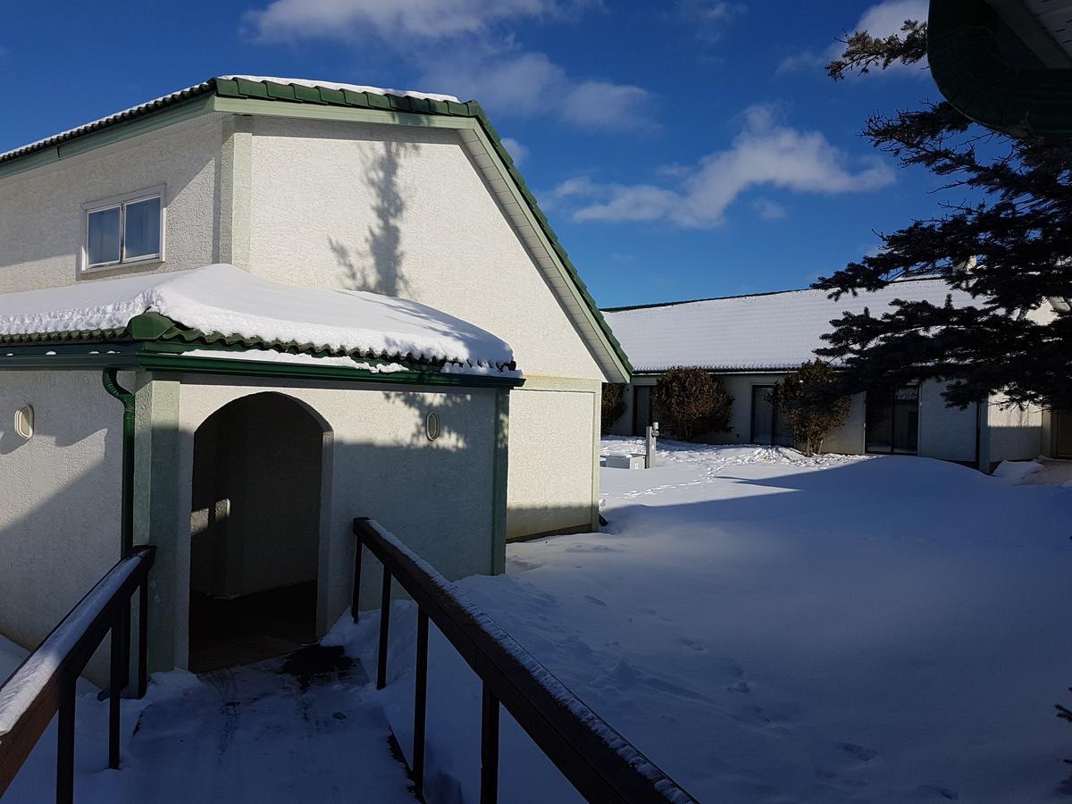 Garden Court Motel Manning Extérieur photo